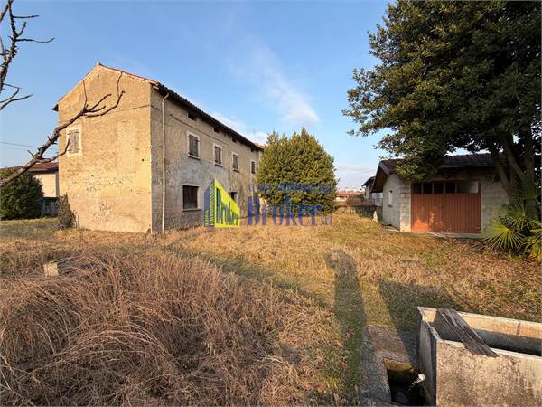 Rustico/Casale Azzano Decimo (Pn) - Loc. Fratte