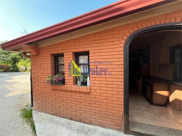 Appartamento in bifamigliare  a Porcia (PN)