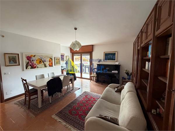 Centrale quadrilocale a Latisana (UD) - LOCATO